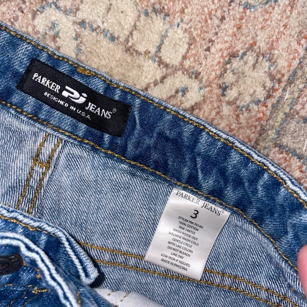 Distressed Parker Jeans - Picture 3 of 5